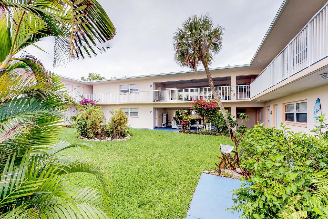 Brista Del Mar Condos 卡纳维拉尔角 外观 照片